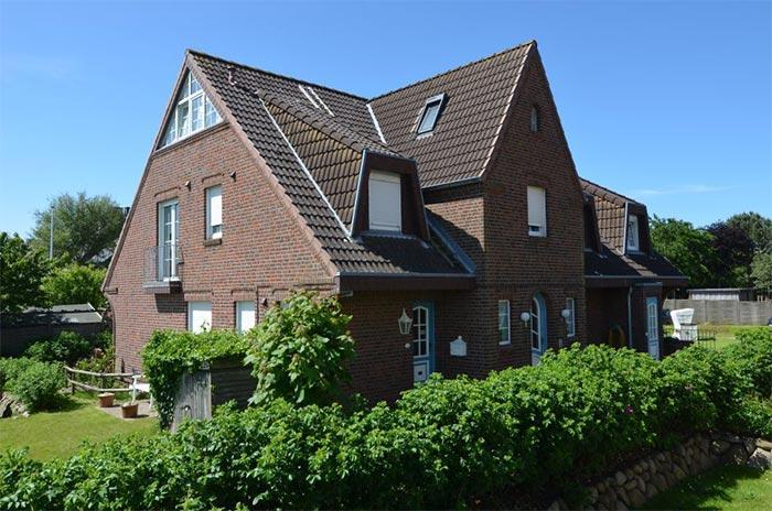 Appartement-Vermietung Bals -  - Kolberger Straße 22 | Wohnung 8 | Sylt | Westerland, 2-Zimmer-OG-Wohnung  | Maisonette für 2 Personen mit 1 Schlafzimmer, 1 Badezimmer, ca. 55 m2