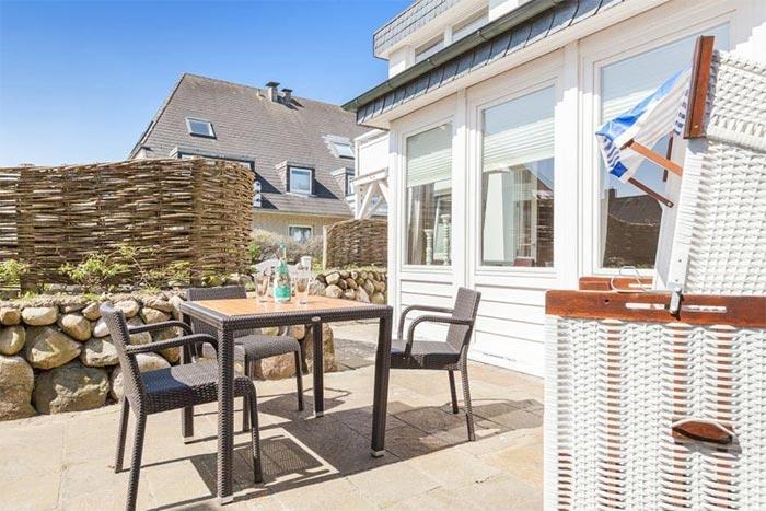 Appartement-Vermietung Bals - Weißes Haus am Meer - Steinmannstraße 33 | 3 Käpt'n Morgan | Sylt | Westerland, 2-Zimmer-EG-Wohnung für 2 Personen mit 1 Schlafzimmer, 1 Badezimmer, ca. 41 m2