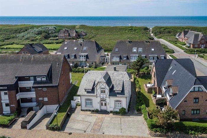 Appartement-Vermietung Bals - Weißes Haus am Meer - Steinmannstraße 33 | 3 Käpt'n Morgan | Sylt | Westerland, 2-Zimmer-EG-Wohnung für 2 Personen mit 1 Schlafzimmer, 1 Badezimmer, ca. 41 m2