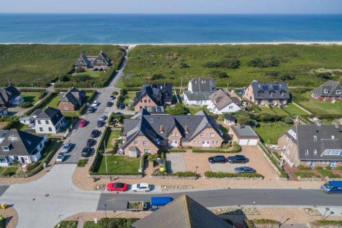 Appartement-Vermietung Bals - Residenz Meeresrauschen - Steinmannstraße 49 | 1 Santa Maria | Sylt | Westerland, 3-Zimmer-EG-Wohnung  | Maisonette für 4 Personen mit 2 Schlafzimmer, 1 Badezimmer, Gäste WC, ca. 66 m2