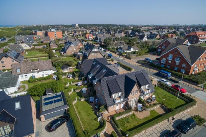 Appartement-Vermietung Bals - Residenz Meeresrauschen - Steinmannstraße 49 | 1 Santa Maria | Sylt | Westerland, 3-Zimmer-EG-Wohnung  | Maisonette für 4 Personen mit 2 Schlafzimmer, 1 Badezimmer, Gäste WC, ca. 66 m2