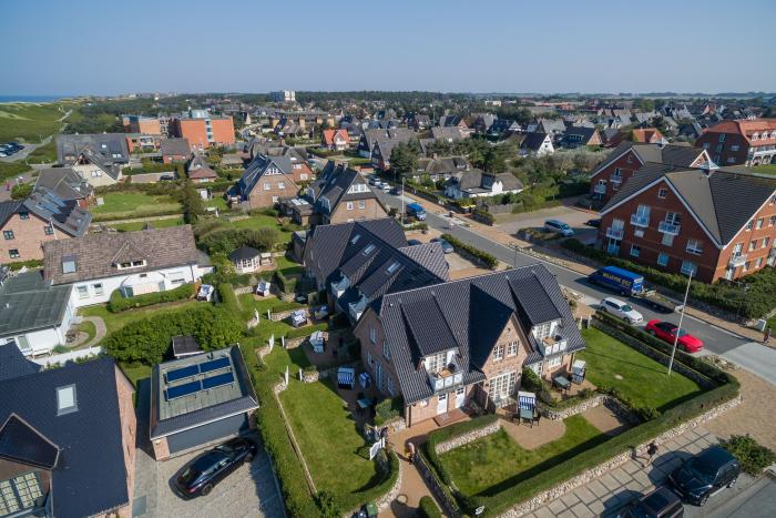 Appartement-Vermietung Bals - Residenz Meeresrauschen - Steinmannstraße 49 | 4 Gorch Fock | Sylt | Westerland, 3-Zimmer-EG-Wohnung  | Maisonette für 4 Personen mit 2 Schlafzimmer, 1 Badezimmer, Gäste WC, ca. 75 m2