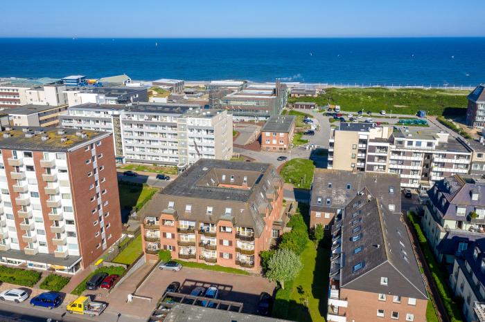 Appartement-Vermietung Bals - Haus Atrium - Steinmannstraße 16 | Wohnung 6 | Sylt | Westerland, 3-Zimmer-EG-Wohnung  | Maisonette für 4 Personen mit 2 Schlafzimmer, 1 Badezimmer, Gäste WC, ca. 70 m2