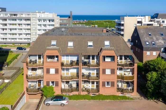 Appartement-Vermietung Bals - Haus Atrium - Steinmannstraße 16 | Wohnung 6 | Sylt | Westerland, 3-Zimmer-EG-Wohnung  | Maisonette für 4 Personen mit 2 Schlafzimmer, 1 Badezimmer, Gäste WC, ca. 70 m2