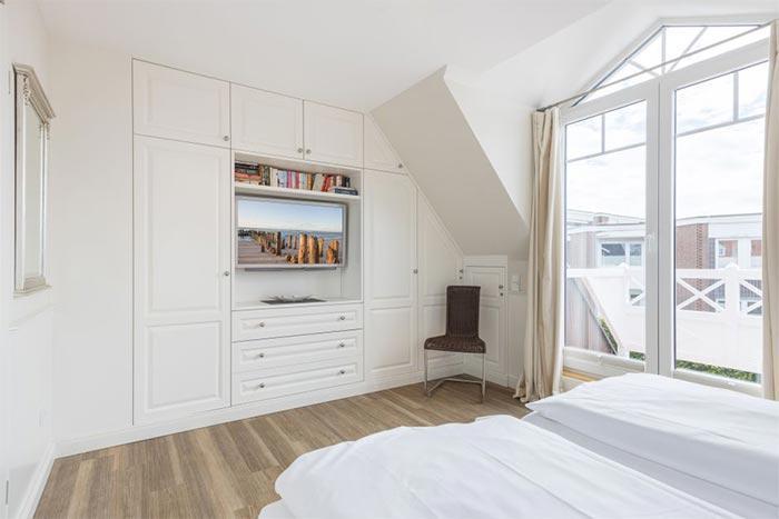 Appartement-Vermietung Bals -  - Nordhedig 5d | Sylt | Westerland, Hausteil für 5 Personen mit 3 Schlafzimmer, 2 Badezimmer, ca. 101 m2, Grundstück ca. 190 m2