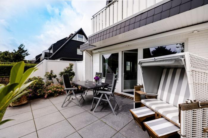 Appartement-Vermietung Bals -  - Zwischen den Hedigen 44 | Sylt | Westerland, Haus für 4 Personen mit 2 Schlafzimmer, 1 Badezimmer, Gäste WC, ca. 100 m2, Grundstück ca. 400 m2