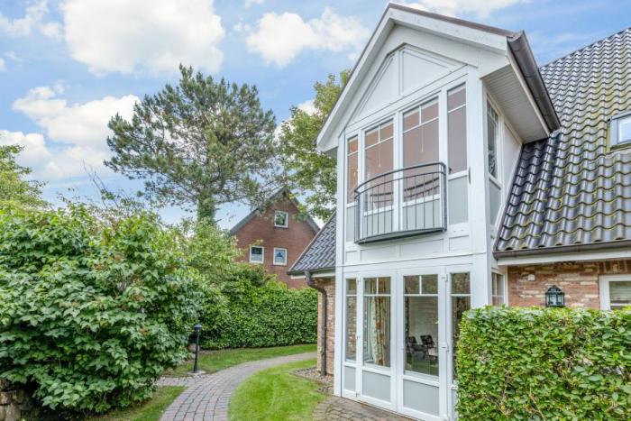 Appartement-Vermietung Bals - Landhaus Sylter Watt - Osthedig 9b | Sylt | Westerland, Haus für 6 Personen mit 3 Schlafzimmer, 2 Badezimmer, Gäste WC, ca. 160 m2, Garage