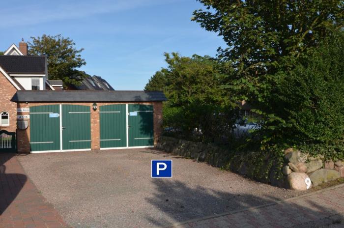 Appartement-Vermietung Bals - Landhaus Sylter Watt - Osthedig 9b | Sylt | Westerland, Haus für 6 Personen mit 3 Schlafzimmer, 2 Badezimmer, Gäste WC, ca. 160 m2, Garage