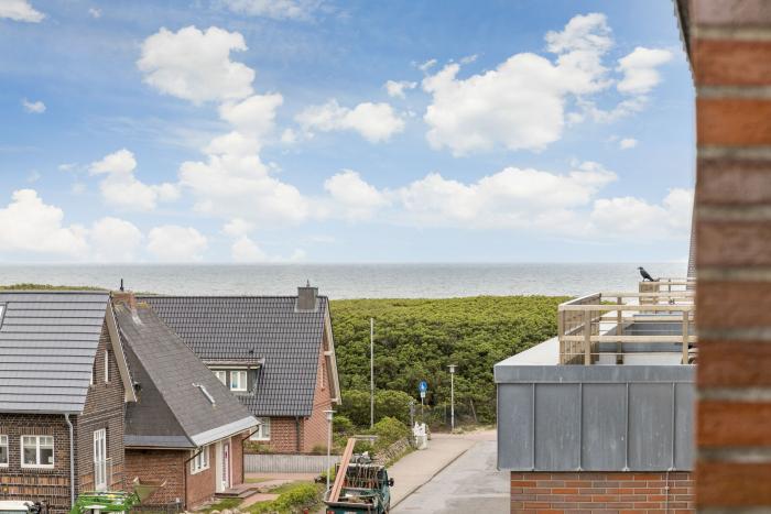 Appartement-Vermietung Bals - Haus Eidum - Elisabethstraße 14 | Wohnung 301 | Sylt | Westerland, 3-Zimmer-Wohnung im 3. OG für 4 Personen mit 2 Schlafzimmer, 1 Badezimmer, Gäste WC, ca. 80 m2, Garage, Fahrstuhl im Haus