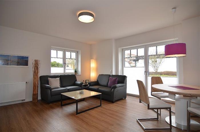 Appartement-Vermietung Bals -  - Jahnstraße 7b | Sylt | Westerland, 3-Zimmer-EG-Wohnung  | Maisonette für 4 Personen mit 2 Schlafzimmer, 2 Badezimmer, ca. 114 m2