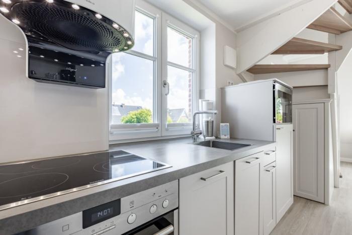 Appartement-Vermietung Bals -  - Wenningstedter Weg 60 | Wohnung 2 | Sylt | Westerland, 3-Zimmer-OG-Wohnung  | Maisonette für 3 Personen mit 2 Schlafzimmer, 1 Badezimmer, Gäste WC, ca. 66 m2