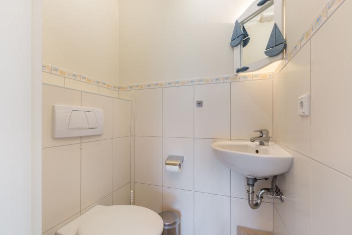 Appartement-Vermietung Bals -  - Feldmarkstraße 1a | Wohnung 4 | Sylt | Wenningstedt, 3-Zimmer-EG-Wohnung  | Maisonette für 4 Personen mit 2 Schlafzimmer, 1 Badezimmer, Gäste WC, ca. 75 m2