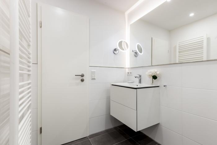 Appartement-Vermietung Bals - Ütsicht - Grenzweg 1e | Sylt | Wenningstedt, 2-Zimmer-OG-Wohnung  | Maisonette für 2 Personen mit 1 Schlafzimmer, 1 Badezimmer, Gäste WC, ca. 68 m2