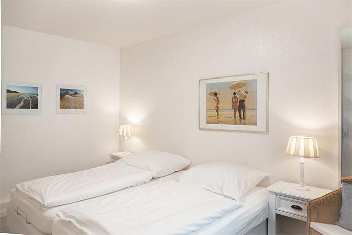 Appartement-Vermietung Bals -  - Horsatal 3b | Wohnung 3 | Sylt | Wenningstedt, 3-Zimmer-EG-Wohnung  | Maisonette für 4 Personen mit 2 Schlafzimmer, 1 Badezimmer, Gäste WC, ca. 65 m2