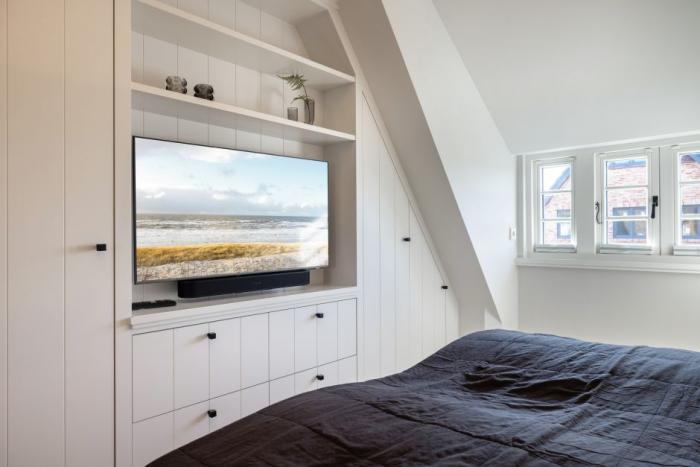 Appartement-Vermietung Bals - Reethüs - Süder Wung 20a Strand | Sylt | Wenningstedt, Reetdachhaus für 6 Personen mit 3 Schlafzimmer, 3 Badezimmer, Gäste WC, ca. 150 m2