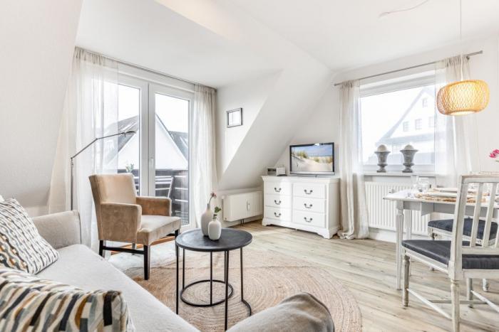 Appartement-Vermietung Bals -  - Risgap 18e | 10 Hyggelig | Sylt | Wenningstedt, 2-Zimmer-OG-Wohnung  | Maisonette für 2 Personen mit 1 Schlafzimmer, 1 Badezimmer, ca. 50 m2