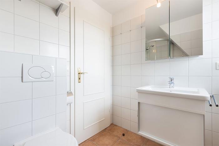 Appartement-Vermietung Bals -  - Westerstraße 11f | 3 Lerchennest | Sylt | Wenningstedt, 2-Zimmer-OG-Wohnung  | Maisonette für 2 Personen mit 1 Schlafzimmer, 1 Badezimmer, ca. 50 m2