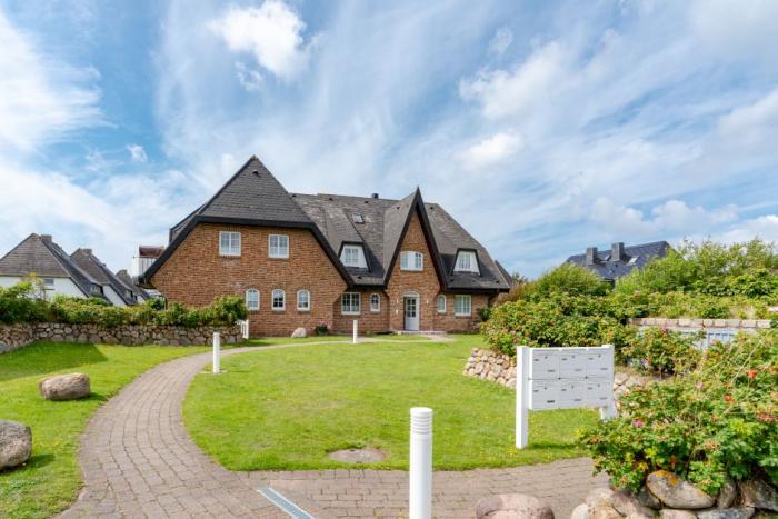 Appartement-Vermietung Bals - Haus Claas - Im Grund 28a Seaside Suite | Sylt | Wenningstedt, 4-Zimmer-EG-Wohnung  | Maisonette für 5 Personen mit 3 Schlafzimmer, 2 Badezimmer, Gäste WC, ca. 91 m2