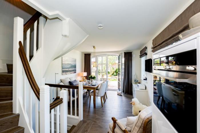 Appartement-Vermietung Bals -  - Heideweg 10a | Sylt | Westerland, Hausteil für 5 Personen mit 3 Schlafzimmer, 2 Badezimmer, Gäste WC, ca. 80 m2