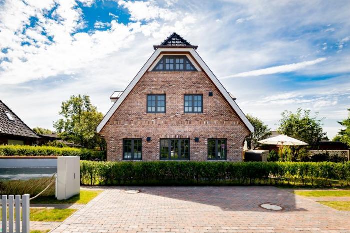 Appartement-Vermietung Bals -  - Heideweg 10a | Sylt | Westerland, Hausteil für 5 Personen mit 3 Schlafzimmer, 2 Badezimmer, Gäste WC, ca. 80 m2