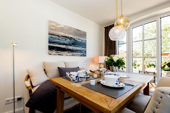 Appartement-Vermietung Bals -  - Heideweg 10a | Sylt | Westerland, Hausteil für 5 Personen mit 3 Schlafzimmer, 2 Badezimmer, Gäste WC, ca. 80 m2