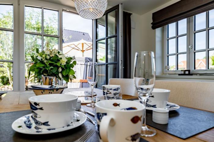 Appartement-Vermietung Bals -  - Heideweg 10a | Sylt | Westerland, Hausteil für 5 Personen mit 3 Schlafzimmer, 2 Badezimmer, Gäste WC, ca. 80 m2
