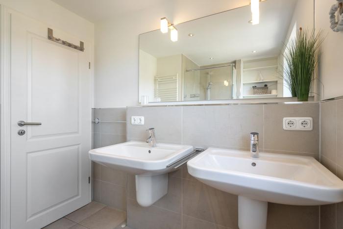Appartement-Vermietung Bals -  - Hoogenkamp 32 | Wohnung 2 | Sylt | Westerland, 3-Zimmer-OG-Wohnung  | Maisonette für 4 Personen mit 2 Schlafzimmer, 1 Badezimmer, Gäste WC, ca. 77 m2