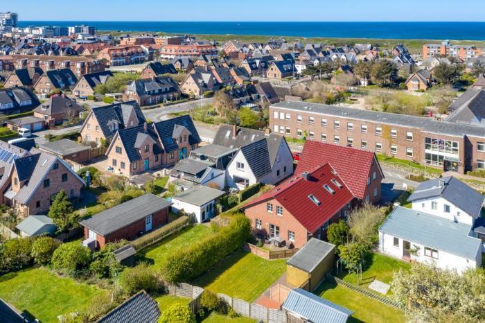 Appartement-Vermietung Bals - Haus Smilla - Kampstraße 34 | Hausteil 2 | Sylt | Westerland, Hausteil für 6 Personen mit 3 Schlafzimmer, 2 Badezimmer, ca. 85 m2