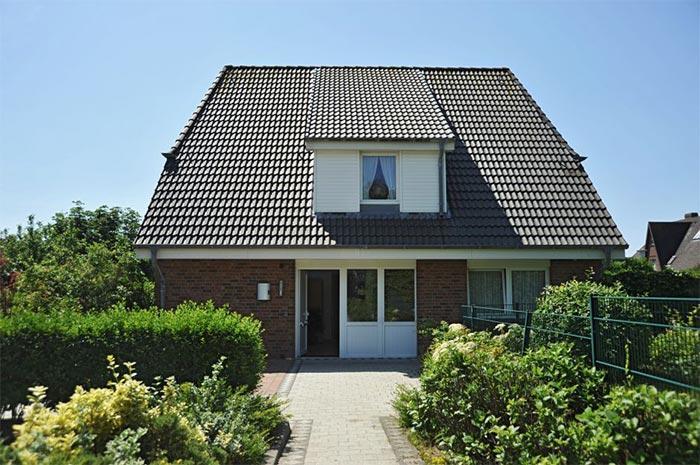 Appartement-Vermietung Bals - Haus Wenningstedt - Wenningstedter Weg 39 | Wohnung 2 | Sylt | Westerland, 2-Zimmer-OG-Wohnung für 2 Personen mit 1 Schlafzimmer, 1 Badezimmer, ca. 42 m2