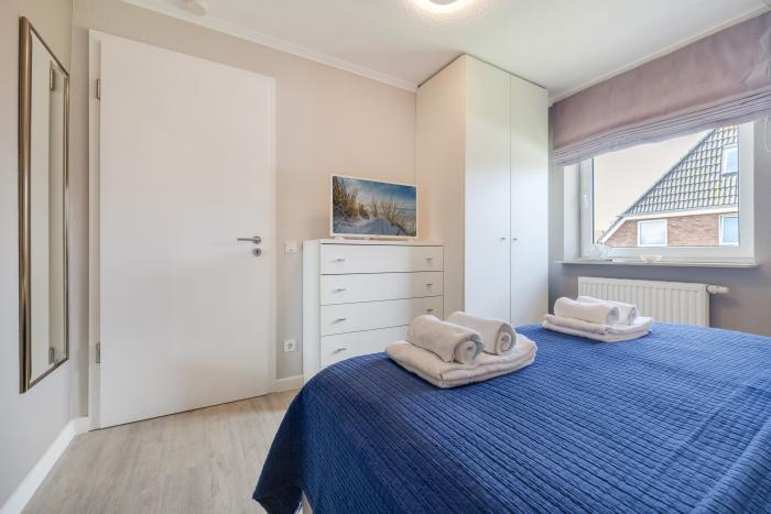 Appartement-Vermietung Bals - Haus Wenningstedt - Wenningstedter Weg 39 | Sylt | Westerland, 3-Zimmer-OG-Wohnung für 4 Personen mit 2 Schlafzimmer, 2 Badezimmer, ca. 84 m2