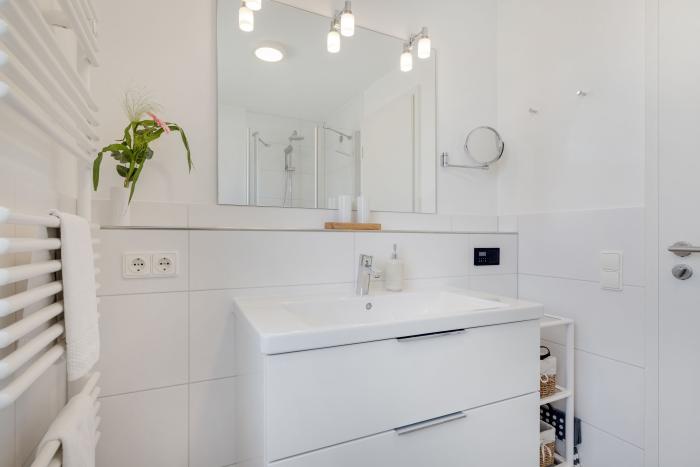 Appartement-Vermietung Bals - Haus Wenningstedt - Wenningstedter Weg 39 | Sylt | Westerland, 3-Zimmer-OG-Wohnung für 4 Personen mit 2 Schlafzimmer, 2 Badezimmer, ca. 84 m2