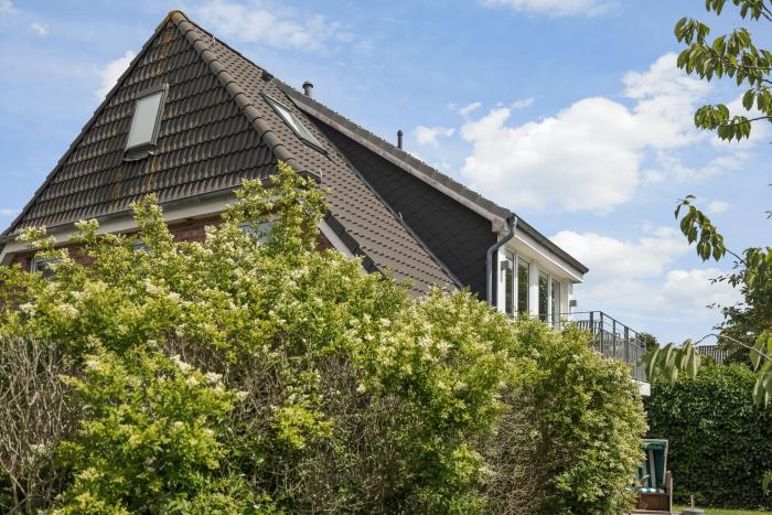 Appartement-Vermietung Bals - Haus Wenningstedt - Wenningstedter Weg 39 | Sylt | Westerland, 3-Zimmer-OG-Wohnung für 4 Personen mit 2 Schlafzimmer, 2 Badezimmer, ca. 84 m2