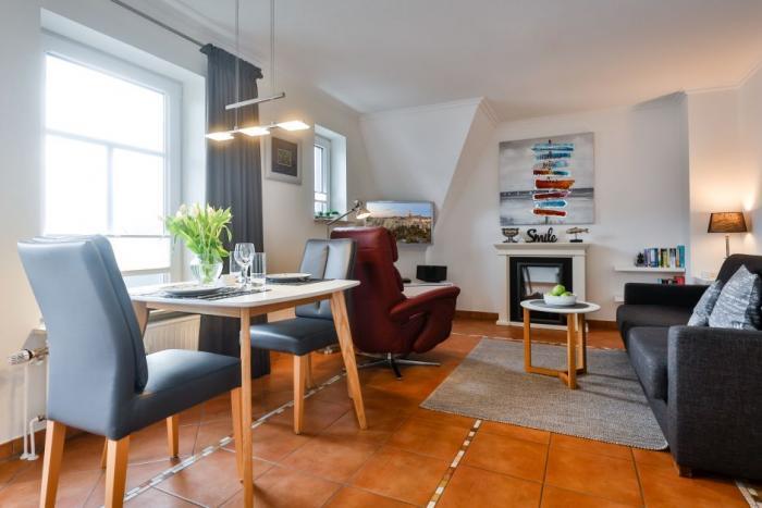 Appartement-Vermietung Bals - Stadthaus Bötticherstraße - Bötticherstraße 2 | Wohnung 5 | Sylt | Westerland, 2-Zimmer-Wohnung im 2. OG für 2 Personen mit 1 Schlafzimmer, 1 Badezimmer, ca. 40 m2