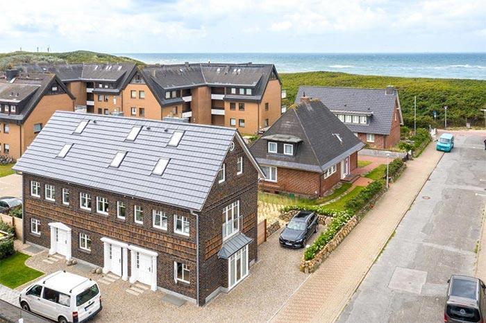 Appartement-Vermietung Bals - Boardinghouse - Bötticherstraße 25 | 1 Sunrise | Sylt | Westerland, Hausteil für 4 Personen mit 2 Schlafzimmer, 2 Badezimmer, Gäste WC, ca. 110 m2, Grundstück ca. 570 m2