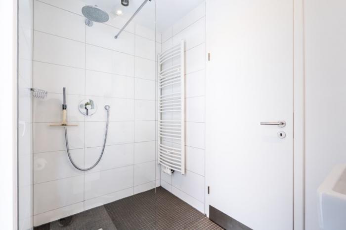 Appartement-Vermietung Bals - ZwischenRaum - Gaadt 19a | Sylt | Westerland, Freistehendes Haus für 6 Personen mit 3 Schlafzimmer, 3 Badezimmer, ca. 130 m2