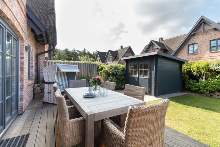 Appartement-Vermietung Bals - Hüs Blue Lobster - Uthlandstraße 18c | Sylt | Westerland, Doppelhaushälfte für 6 Personen mit 3 Schlafzimmer, 2 Badezimmer, Gäste WC, ca. 143 m2