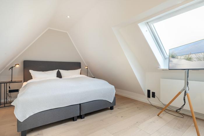 Appartement-Vermietung Bals -  - Hedigenring 24 | Sylt | Westerland, Doppelhaushälfte für 6 Personen mit 3 Schlafzimmer, 2 Badezimmer, ca. 110 m2, Garage