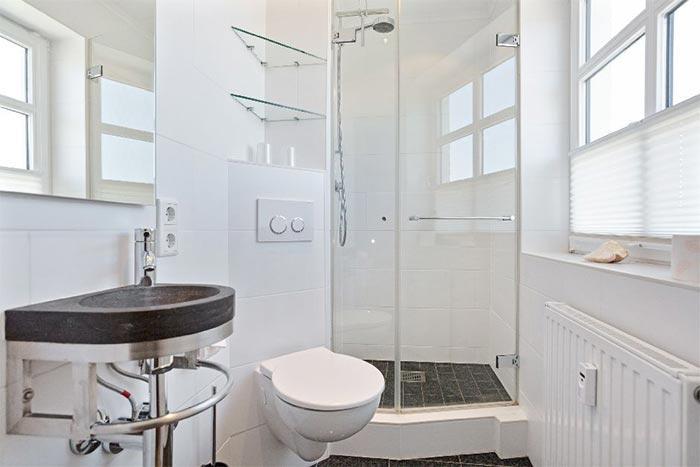 Appartement-Vermietung Bals - Haus Atlantik - Strandstraße 17 | Wohnung 26 | Sylt | Wenningstedt, 3-Zimmer-OG-Wohnung  | Maisonette für 4 Personen mit 2 Schlafzimmer, 2 Badezimmer, ca. 78 m2