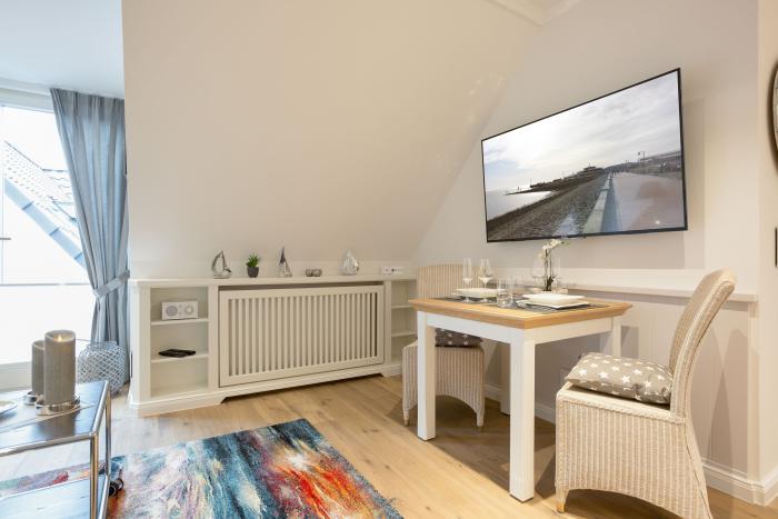 Appartement-Vermietung Bals -  - Lorens-De-Hahn-Straße 34 | B13 Strandliebe | Sylt | Westerland, 2-Zimmer-OG-Wohnung für 2 Personen mit 1 Schlafzimmer, 1 Badezimmer, ca. 45 m2