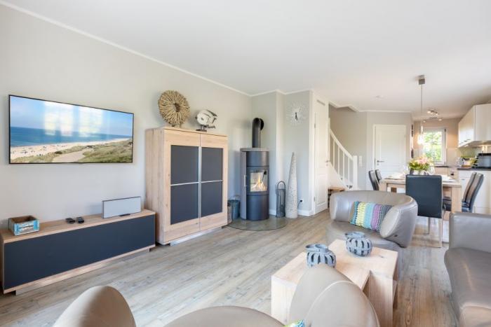 Appartement-Vermietung Bals -  - Kollundweg 33a | Sylt | Westerland, Doppelhaushälfte für 4 Personen mit 2 Schlafzimmer, 2 Badezimmer, ca. 80 m2, Grundstück ca. 300 m2