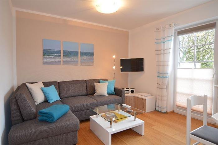 Appartement-Vermietung Bals - Haus Sonnenwinkel - Wenningstedter Weg 45 | Sylt | Westerland, Doppelhaushälfte für 4 Personen mit 2 Schlafzimmer, 1 Badezimmer, Gäste WC, ca. 89 m2