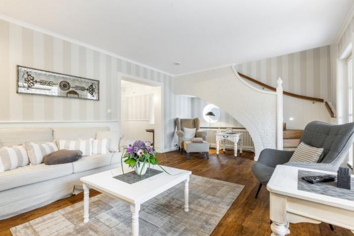 Appartement-Vermietung Bals -  - Haderslebener Straße 48 | Sylt | Westerland, Doppelhaushälfte für 5 Personen mit 3 Schlafzimmer, 2 Badezimmer, Gäste WC, ca. 120 m2