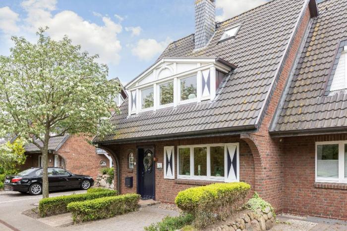 Appartement-Vermietung Bals - Villa Traum Tiet - Nordmarkstraße 2h | Sylt | Westerland, Haus für 6 Personen mit 3 Schlafzimmer, 2 Badezimmer, Gäste WC, ca. 135 m2