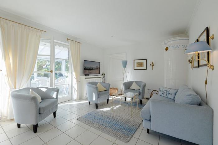 Appartement-Vermietung Bals - Wohnpark Friesenhain - Haderslebener Straße 20 | Sylt | Westerland, Freistehendes Haus für 6 Personen mit 3 Schlafzimmer, 2 Badezimmer, ca. 140 m2, Grundstück ca. 500 m2