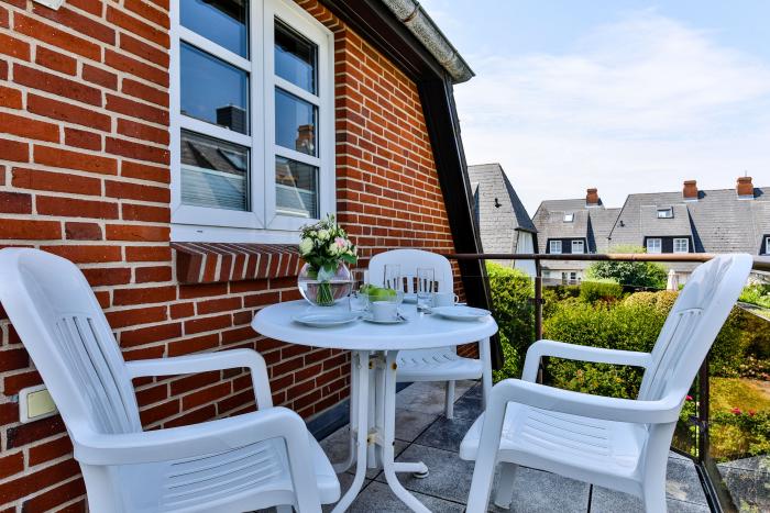 Appartement-Vermietung Bals - Wohnpark Friesenhain - Kollundweg 23a | Sylt | Westerland, 3-Zimmer-OG-Wohnung  | Maisonette für 4 Personen mit 2 Schlafzimmer, 1 Badezimmer, ca. 65 m2