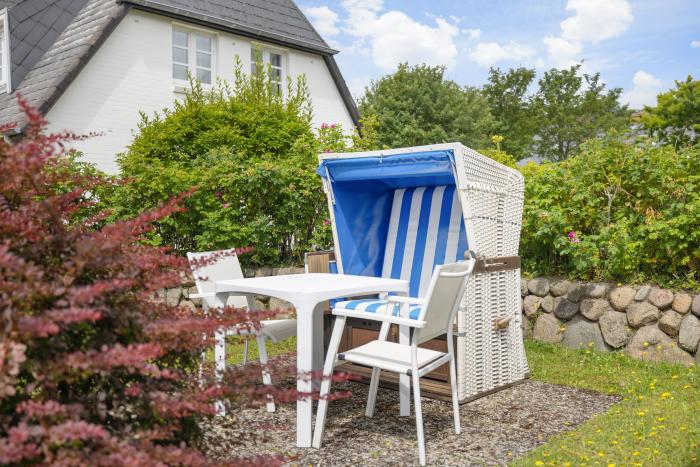 Appartement-Vermietung Bals - Wohnpark Friesenhain - Kollundweg 23a | Sylt | Westerland, 2-Zimmer-OG-Wohnung für 2 Personen mit 1 Schlafzimmer, 1 Badezimmer, ca. 54 m2