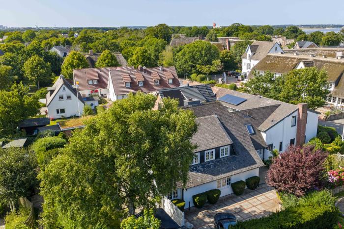 Appartement-Vermietung Bals -  - Am Tipkenhoog 4a | 3 Konstantin | Sylt | Keitum, 3-Zimmer-OG-Wohnung für 4 Personen mit 2 Schlafzimmer, 1 Badezimmer, ca. 100 m2