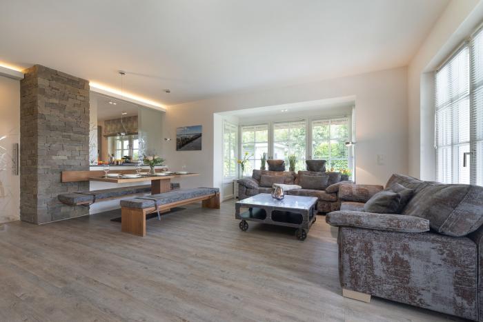 Appartement-Vermietung Bals -  - Klenterdeel 3e | Sylt | Keitum, Hausteil unter Reet für 6 Personen mit 3 Schlafzimmer, 2 Badezimmer, Gäste WC, ca. 150 m2