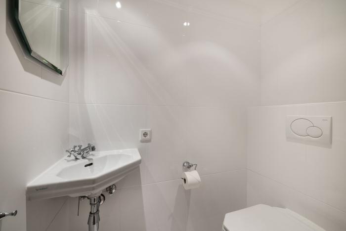 Appartement-Vermietung Bals -  - Klenterdeel 3e | Sylt | Keitum, Hausteil unter Reet für 6 Personen mit 3 Schlafzimmer, 2 Badezimmer, Gäste WC, ca. 150 m2