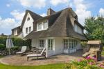Appartement-Vermietung Bals -  - Klenterdeel 3e | Sylt | Keitum, Hausteil unter Reet für 6 Personen mit 3 Schlafzimmer, 2 Badezimmer, Gäste WC, ca. 150 m2